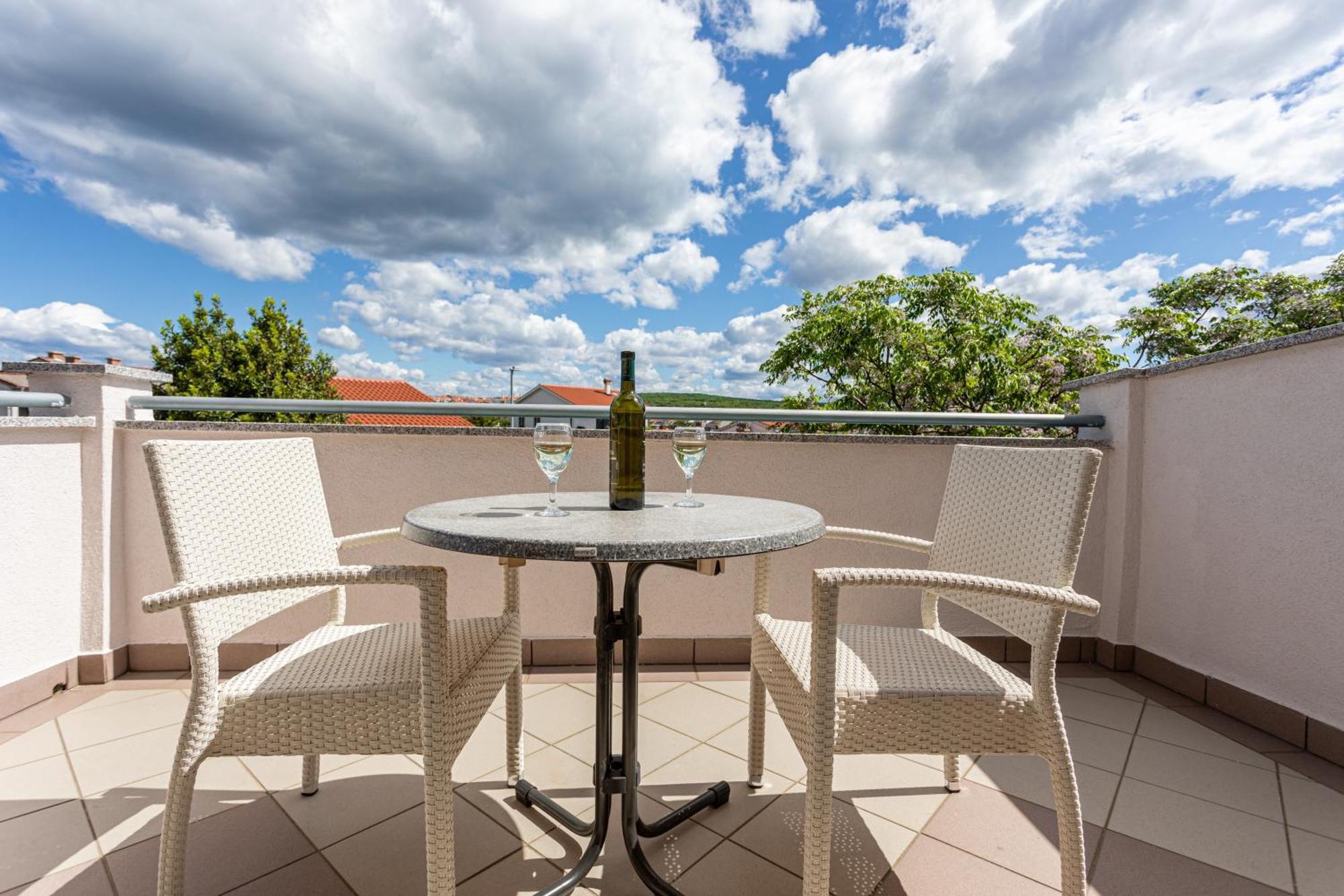 B&B Villa Ana Krk Town Luaran gambar
